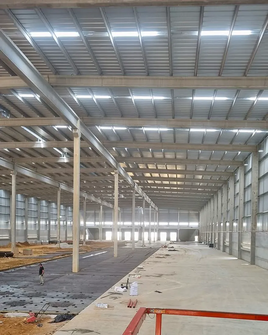 Obra BRASMAC — Obra em galpão, Itajaí